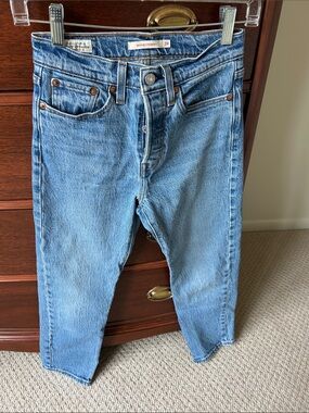 Levi’s Wedgie Straight Leg Jeans